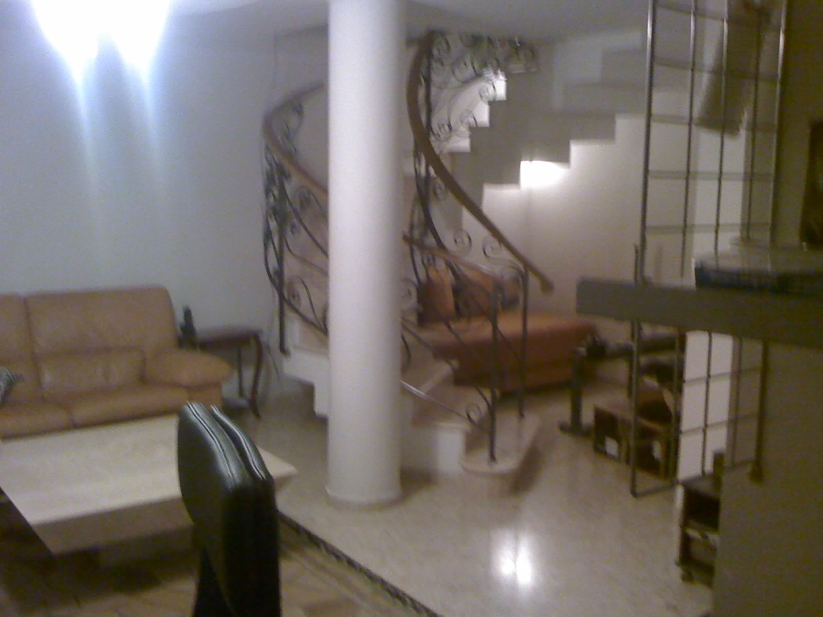 18-10-08_2001.jpg